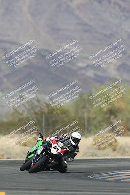 media/Oct-30-2025-Racers Edge (Thu) [[dabbdaf680]]/3-B Group/Session 5 (Turn 6)/